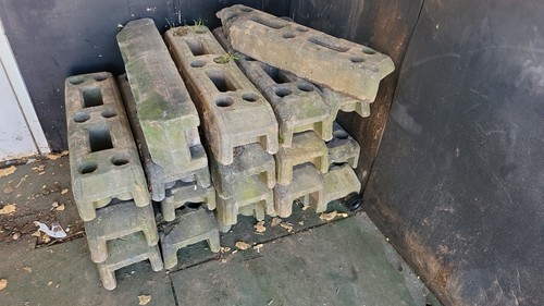 Heras fencing feet blocks - heras,