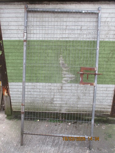 Heras fencing pedestrian - heras,