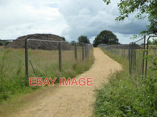 Photo bridleway between - , heras