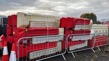 Slot block barriers - Red and