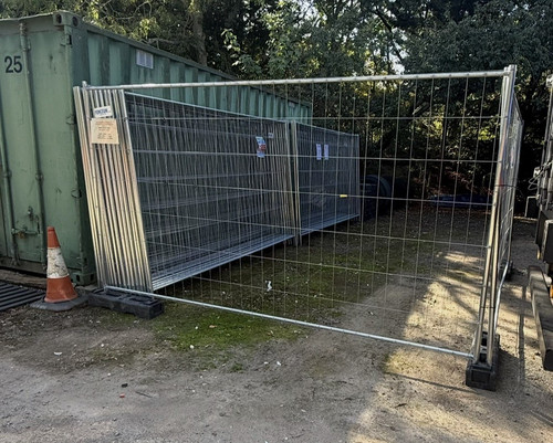 Heras style temporary fencing - heras,