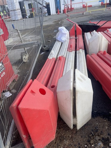 Slot block barriers - block, to