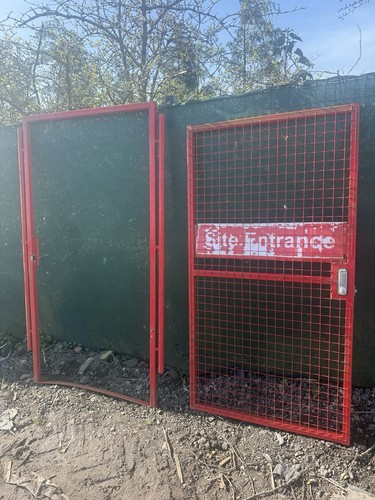 Temporary site fence - temporary, gate